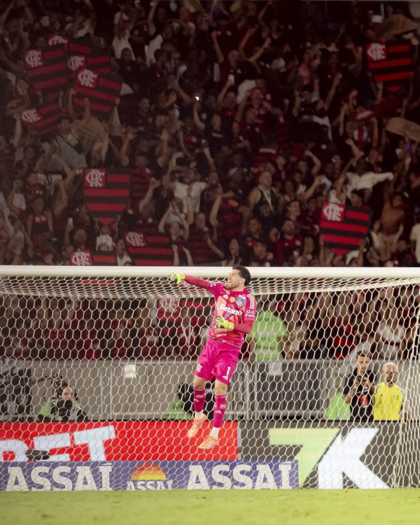 Rossi revela felicidade no Flamengo e detalha momento difícil após tentativa de assalto: “Poderia ter saído” News 3682 1764925421