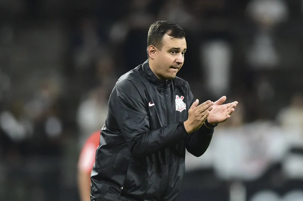 News 3865 1764945158