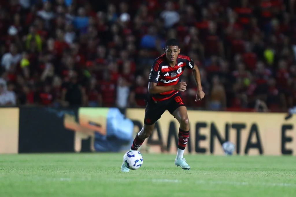 Sub-20 do Flamengo assume o time principal pela 5ª vez na temporada; relembre o retrospecto News 4151 1765017264