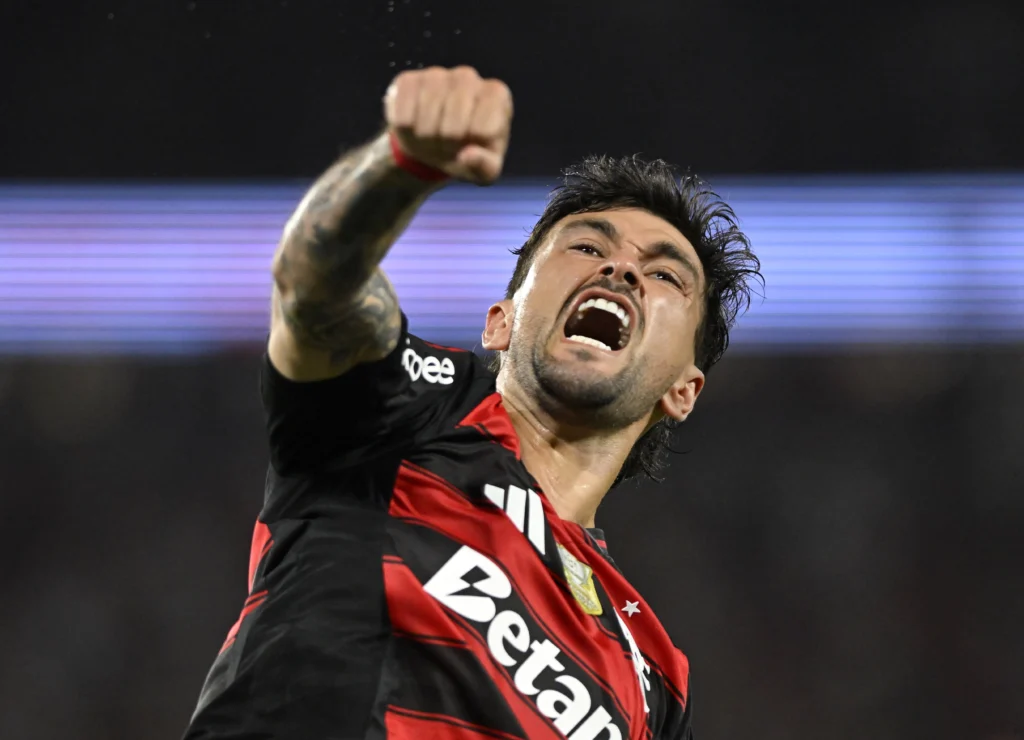 Flamengo Atinge Recorde Histórico de Saldo de Gols no Brasileirão Desde 2006 em Temporada de Títulos News 4528 1765105468