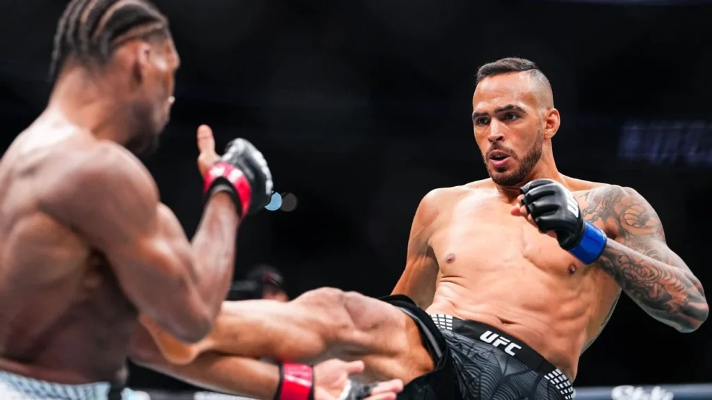 Antônio Malvado é finalizado no 1º round e acumula 3ª derrota seguida no UFC, aumentando drama sobre seu futuro News 4618 1765117656