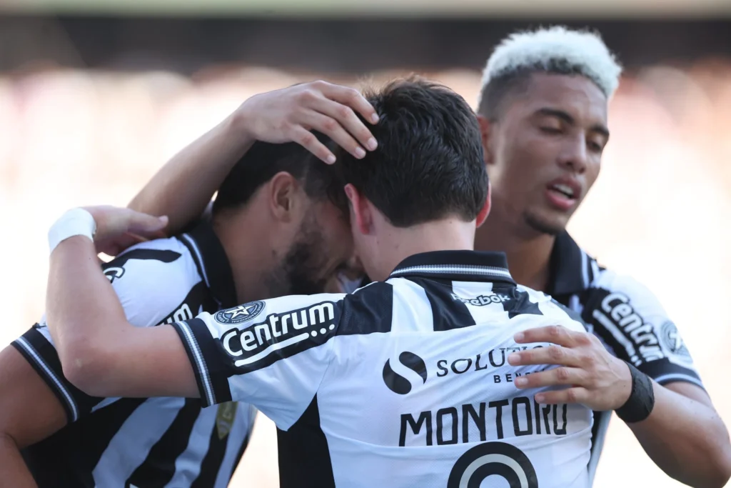 Botafogo Garante Vaga na Libertadores 2025? Entenda o Cenário Pós-Brasileirão e as Chances Restantes News 4769 1765155748