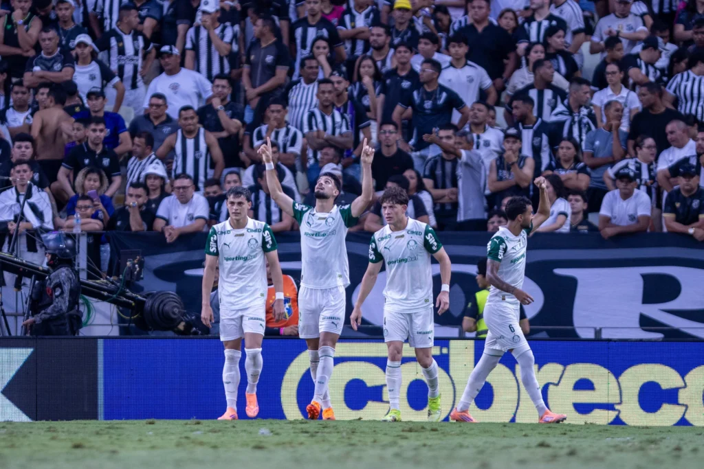 Palmeiras domina returno do Brasileirão, mas Flamengo leva o título com folga; veja classificação News 5066 1765233598