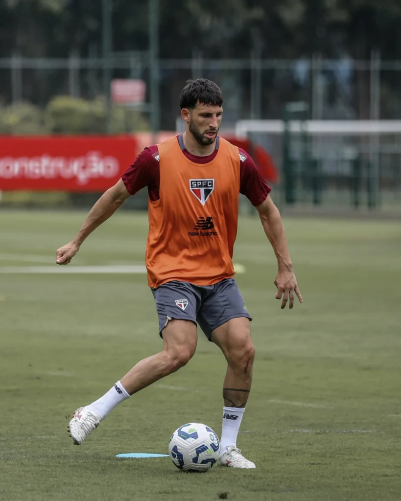 Fifa retira transfer ban do São Paulo após acordo por dívida de R$ 5,3 milhões referente à contratação de Calleri News 5187 1765240579