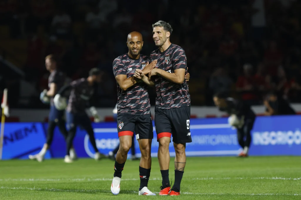 Lucas e Calleri lamentam ano de lesões no São Paulo e projetam 2026 com força total News 5226 1765247722