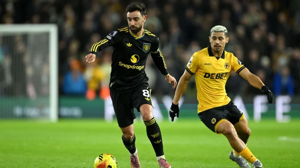 Bruno Fernandes brilha com dois gols e Manchester United goleia o lanterna Wolverhampton na Premier League News 5295 1765278790
