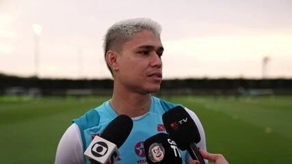 Luiz Araújo garante: Flamengo manterá estilo ofensivo contra o PSG, mas com mais inteligência defensiva News 6678 1765812761