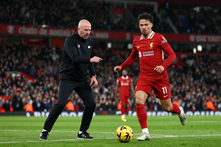 Liverpool ‘chato de assistir’? Técnico Arne Slot reage a críticas e busca redenção na Copa da Inglaterra com transmissão no Disney+