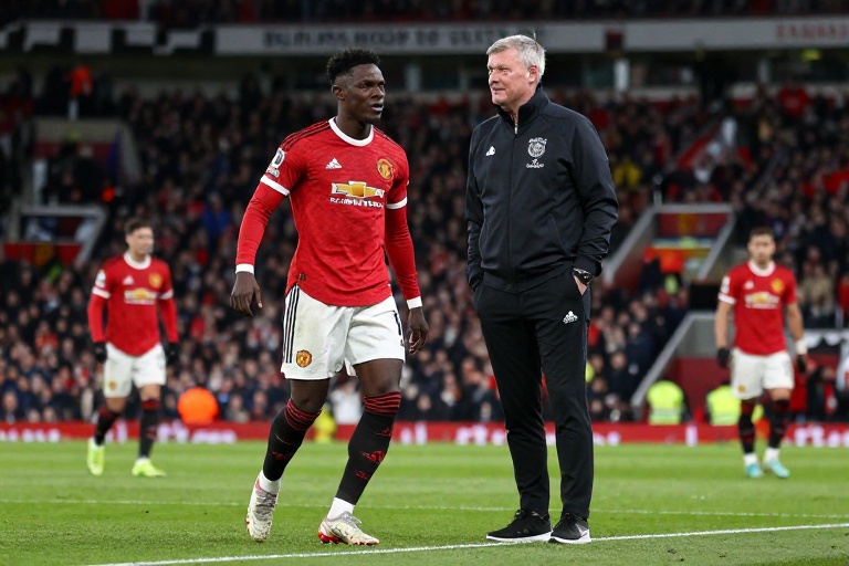 Modo Interino no Manchester United: Como a Rotatividade de Técnicos Provisórios Tem Moldado a Gestão do Clube Desde a Saída de Ferguson