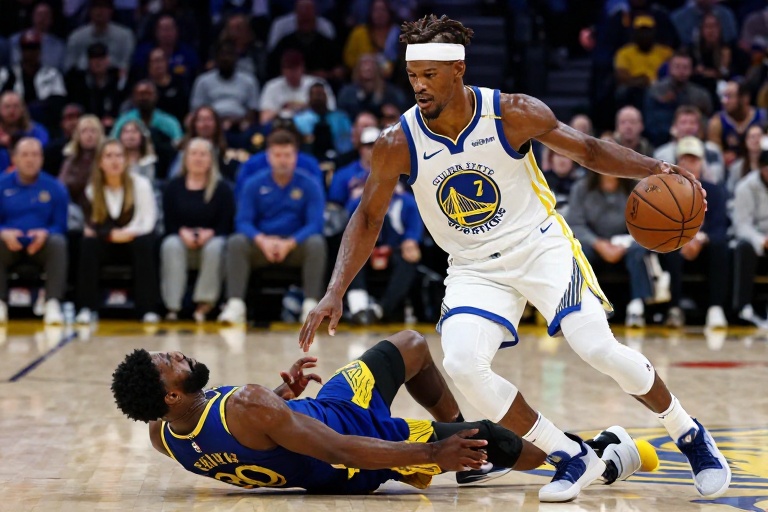 Fim de Temporada para Jimmy Butler: Astro dos Golden State Warriors Sofre Ruptura de LCA e Deixa NBA em Alerta