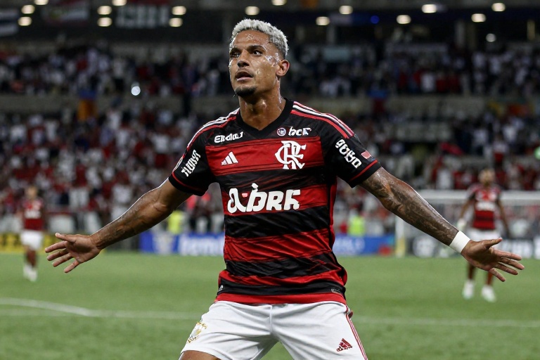 De Aliados no Flamengo a Rivais: A defesa de Gabigol a Dorival Júnior contra a fama de ‘feijão com arroz’ antes de Santos x Corinthians