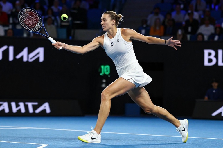 Elena Rybakina Conquista o Australian Open Pela Primeira Vez Após Virada Épica Contra Sabalenka e Vinga Derrota de 2023