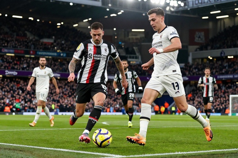 Liverpool x Newcastle ao vivo na Premier League: horário, onde assistir e análises do confronto decisivo pela briga por vaga no G-4