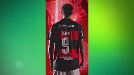 Flamengo lança uniforme principal 2026: Listras grossas e urubus escondidos marcam nova camisa rubro-negra
