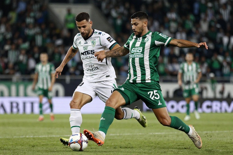 Maicon Araújo, ex-Serra e Nova Iguaçu, disputa título da Supercopa da Bulgária pelo Levski Sofia contra o Ludogorets