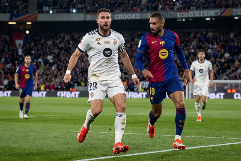 Confronto de Lideranças: Girona Enfrenta o Fortíssimo Barcelona na La Liga 2025/26 no Montilivi