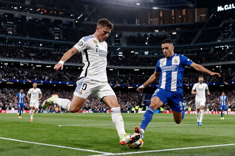 Real Madrid enfrenta Real Sociedad no Santiago Bernabéu em confronto decisivo pela La Liga na fase única