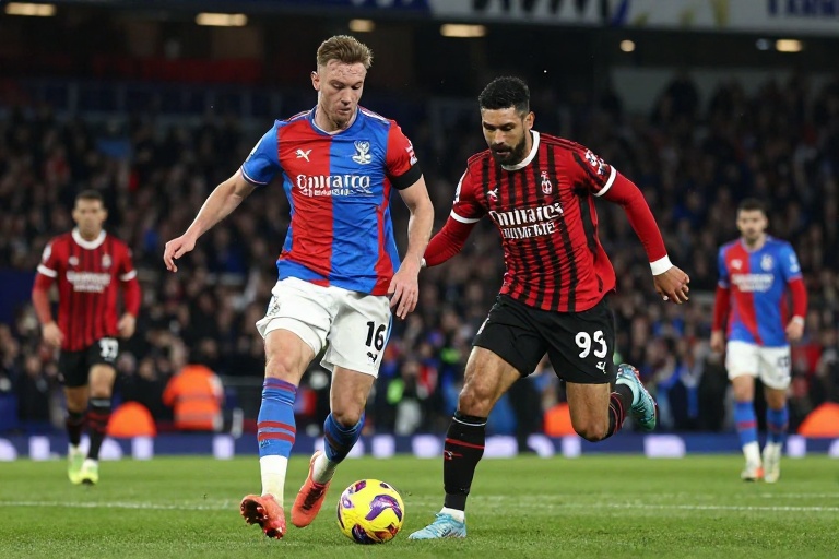 Crystal Palace quebra recorde com Strand Larsen e enfrenta ‘problema de luxo’ no ataque após desistência do Milan por Mateta