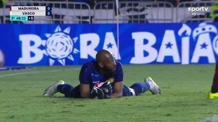 Diniz aceita vaias da torcida do Vasco e defende método “exponho em favor do jogador”