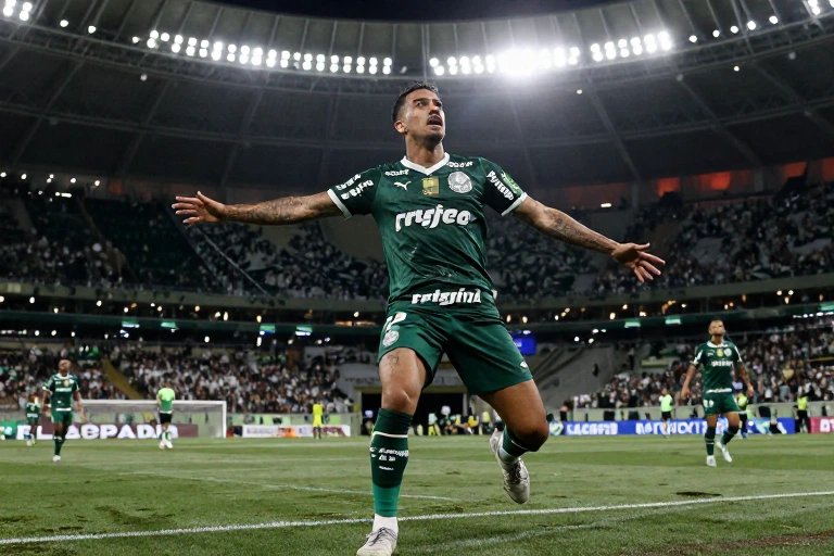 Palmeiras Não é Invencível, Mas Sua Tática Evita o Caos: A Arte da Eficiência Extrema