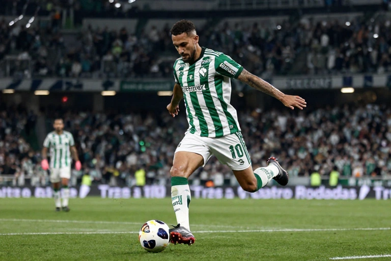 Fábio Matias Define Prazo para Imprimir Estilo na Chapecoense: “Três a Quatro Rodadas”