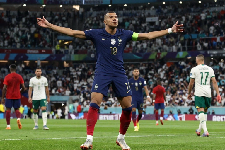 Mbappé alcança marca histórica e projeta próximos passos da França na Copa
