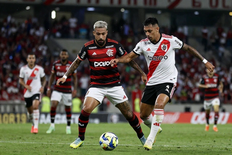 A sombra do ódio: O que se sabe sobre o ataque racista que manchou o duelo entre Flamengo e River Plate