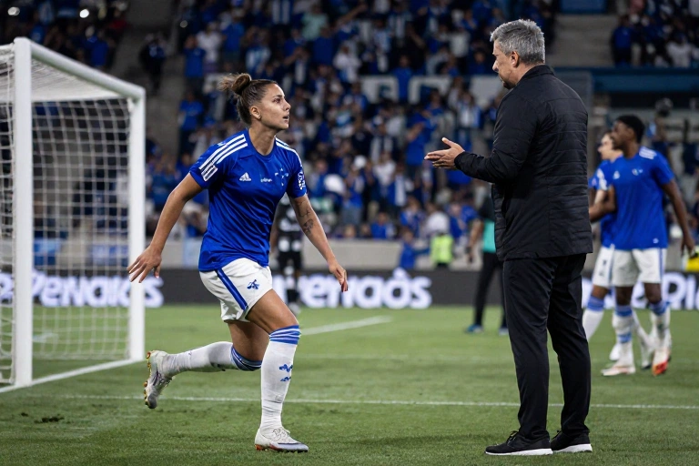 Promessa da base estreia pelo Cruzeiro com gol, cita conselho de Artur Jorge e revela “previsão” à mãe