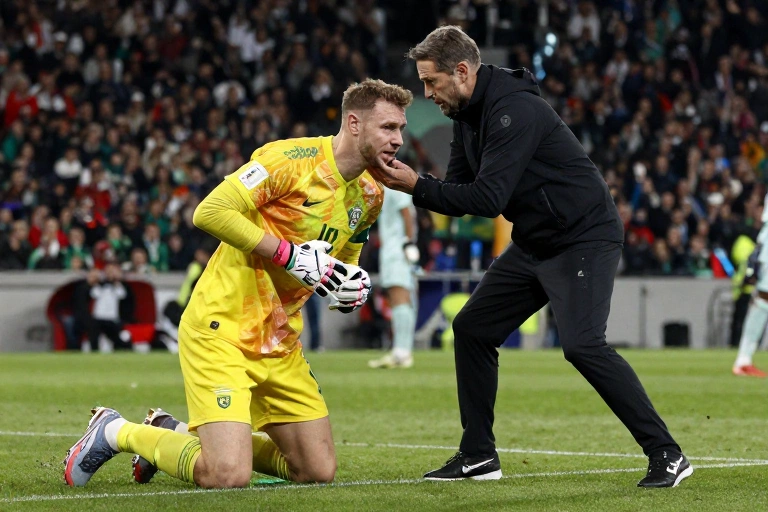 Eliminação da Bélgica: Courtois queria ficar, mas técnico justifica substituição por lesão