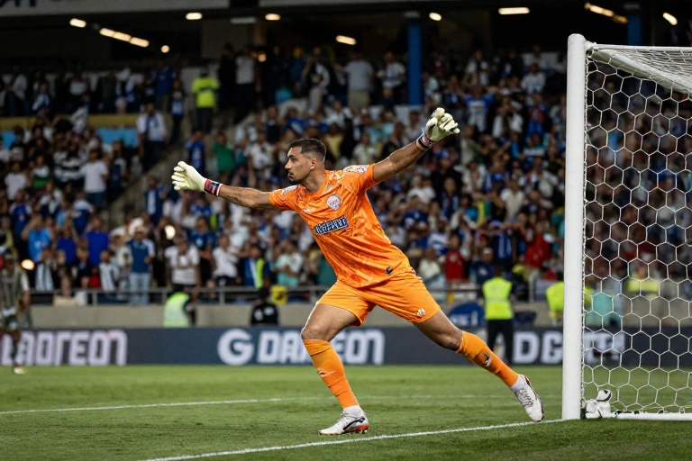 Erivelton herói do Treze: goleiro brilha nos pênaltis e garante vaga épica na Série D
