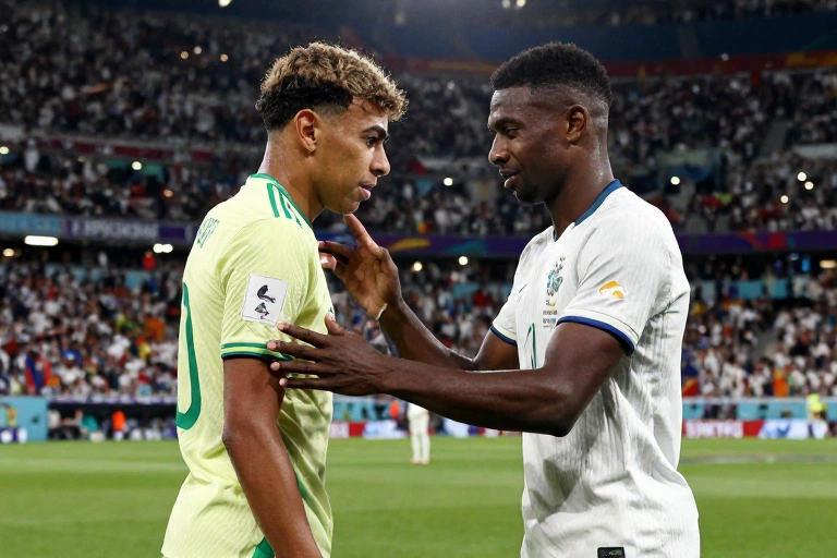 Koundé minimiza fala de Yamal e reforça respeito entre França e Espanha na semifinal