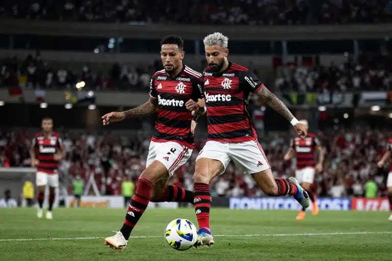 Varela e De la Cruz Potencializam Retorno do Flamengo e Acendem Esperança Contra Olimpia