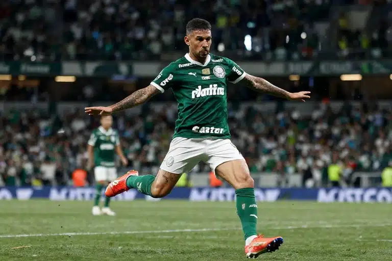 Luighi do Palmeiras Pode Trocar o Verdão pelo New York City: Negociações Avançam