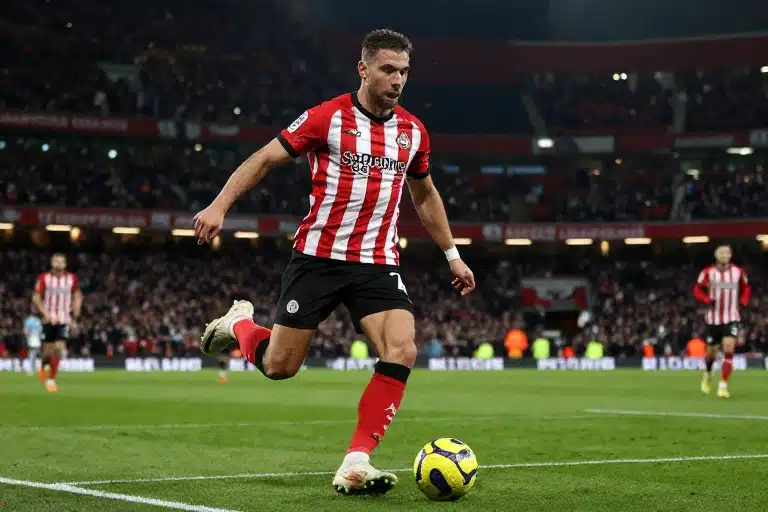Sunderland Surpreende e Anuncia Meunier, Ex-Defensor da Bélgica na Copa