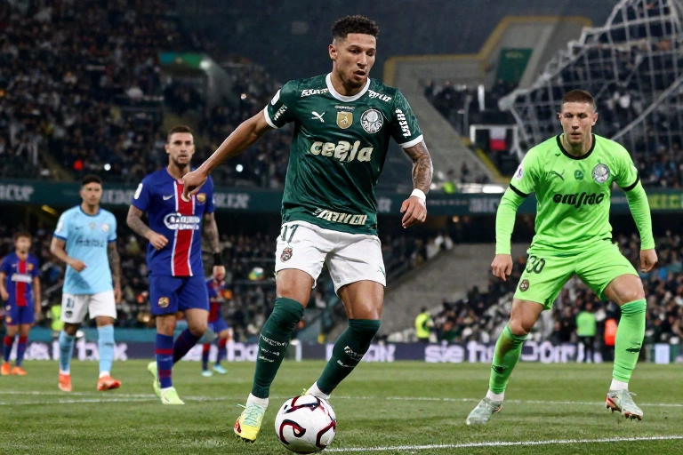 Recusou City, PSG e Barça: Palmeiras prepara joia de R$ 290 milhões para brilhar no profissional