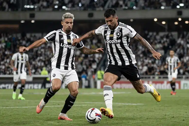 Defesas Frágeis, Ataques Contrastantes: O Duelo de Vitória e Botafogo que Divide a Série A