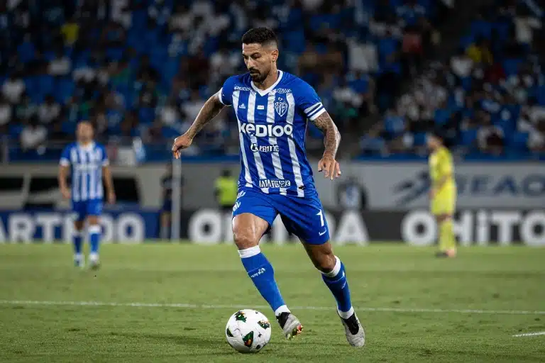 Paysandu Aposta em Lateral Artilheiro e Agita Bastidores do Futebol