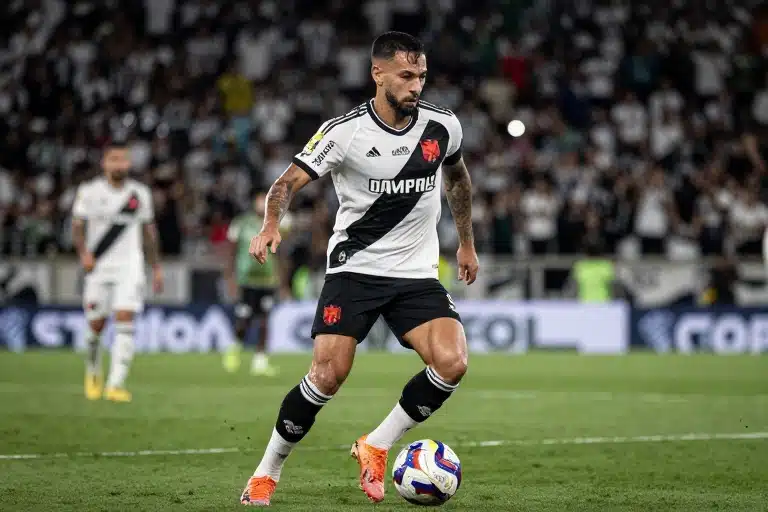 Empate do Vasco Expõe Crise no Ataque e Pressão por Reforços